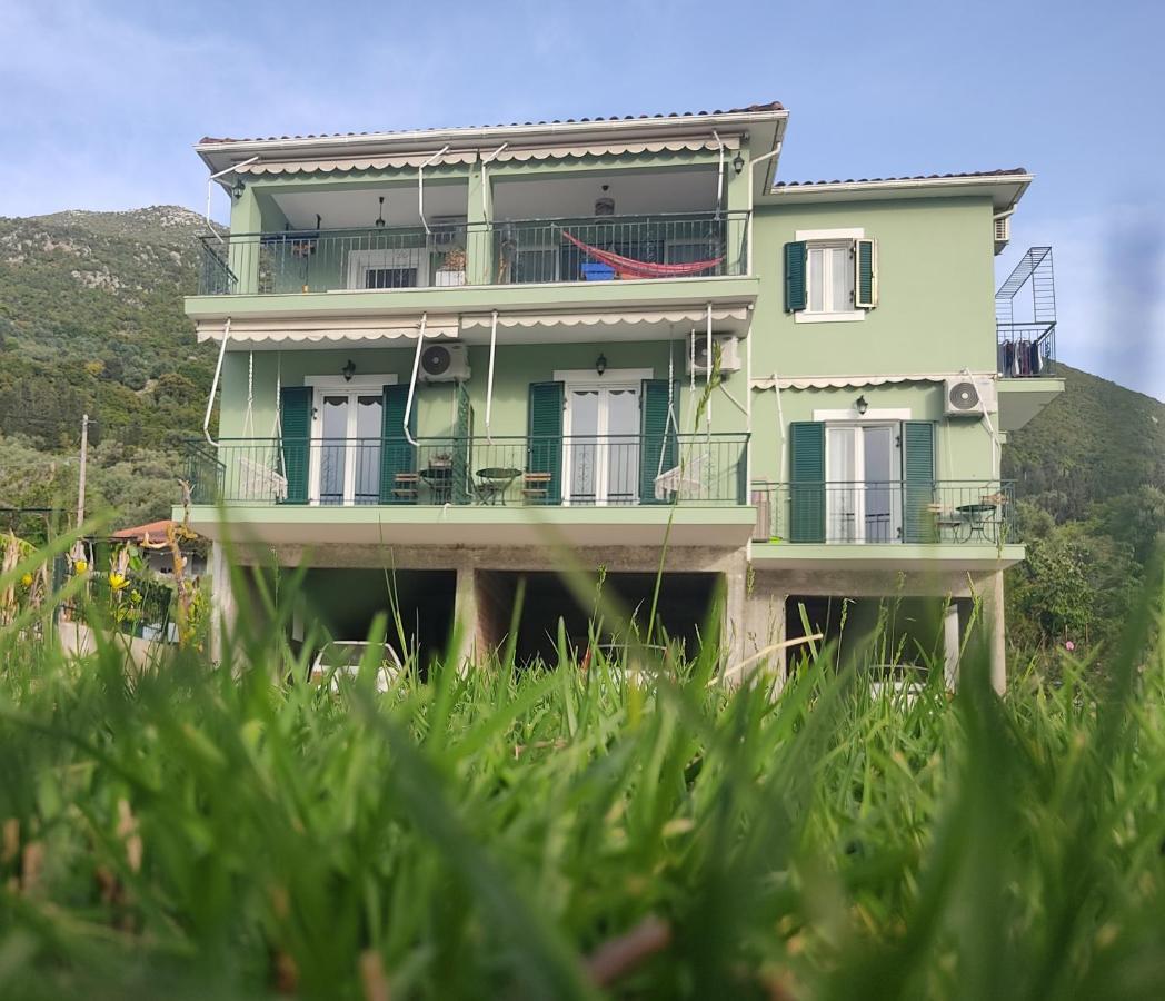 Rosegarden Villa Sami  Eksteriør billede